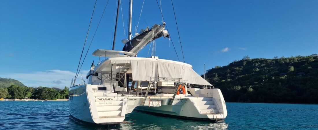 Quel catamaran pour 6, 8 ou 10 personnes en Corse