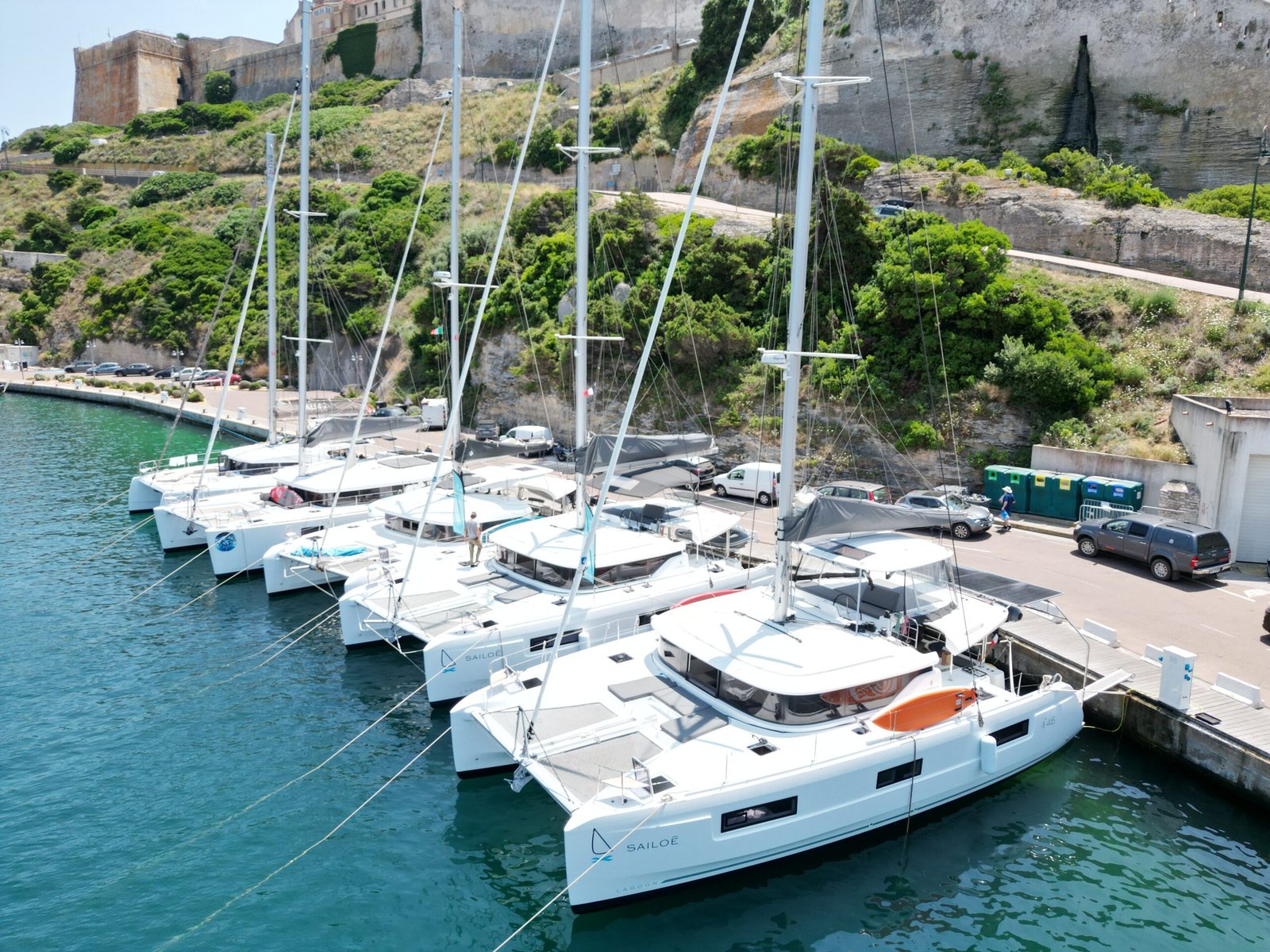 Tour de Corse en catamaran : itinéraire de deux semaines